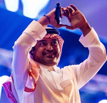 راشد الماجد يجني ثمار "تمر جرحي"