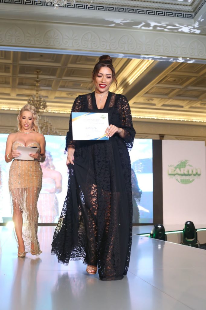 "ملكة جمال الأرض 2023" تتوج على أرض دولة الإمارات