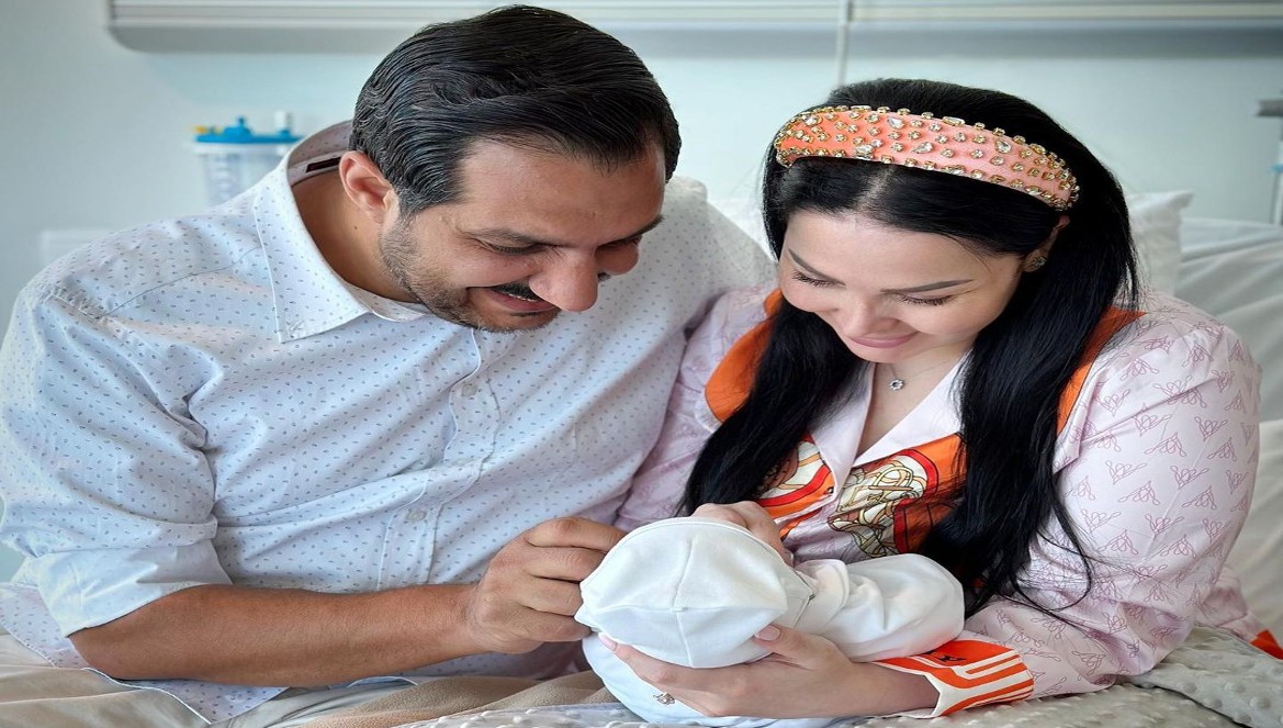ديانا كرزون تنشر أول صورة لمولودها الثاني "راشد"-صورة