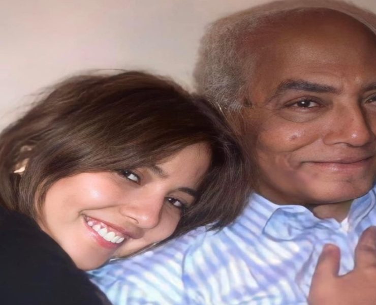أول تعليق لـمي كساب بعد وفاة والدها-صورة
