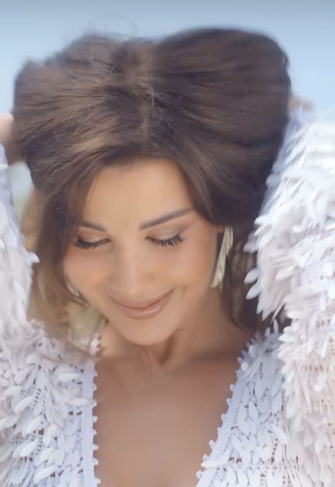 ضمن أجواء صيفيّة بامتياز.. نانسي عجرم تطرح "تيجي ننبسط"