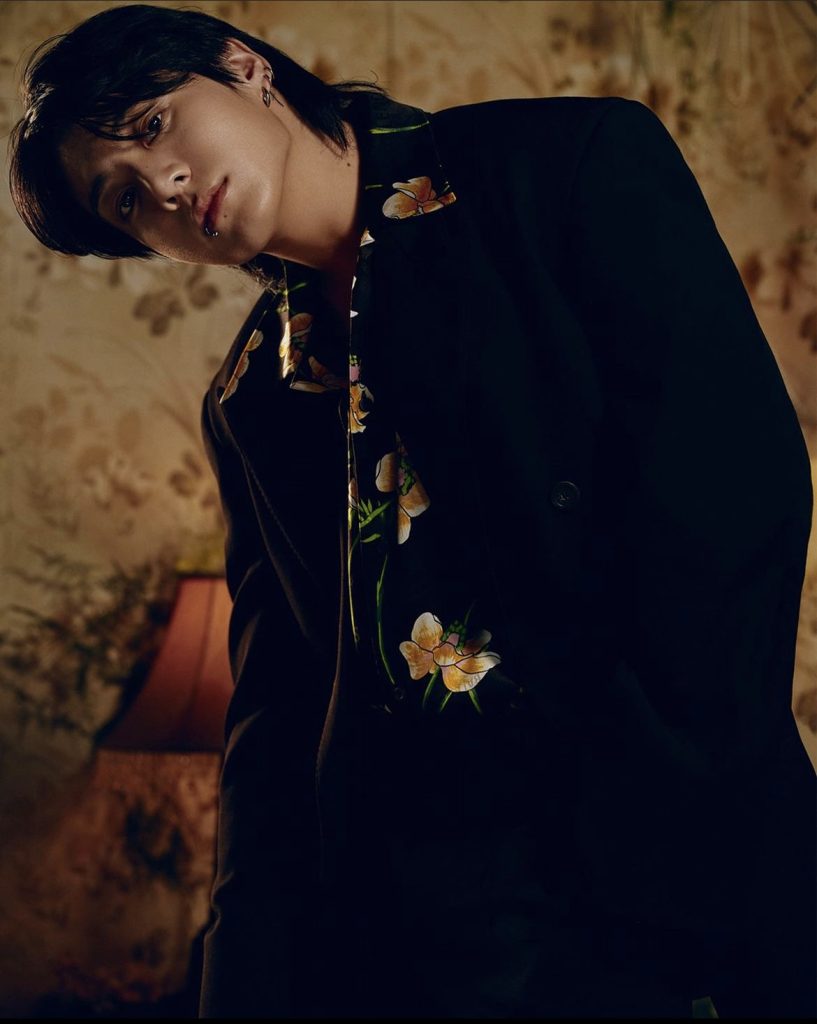 فنان كوري ونجم كيبوب يتصدر غلاف "Dazed"