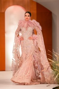 بحضور 6 أميرات من الأسر المالكة، هاني البحيري يتألق في "عروس الخليج"