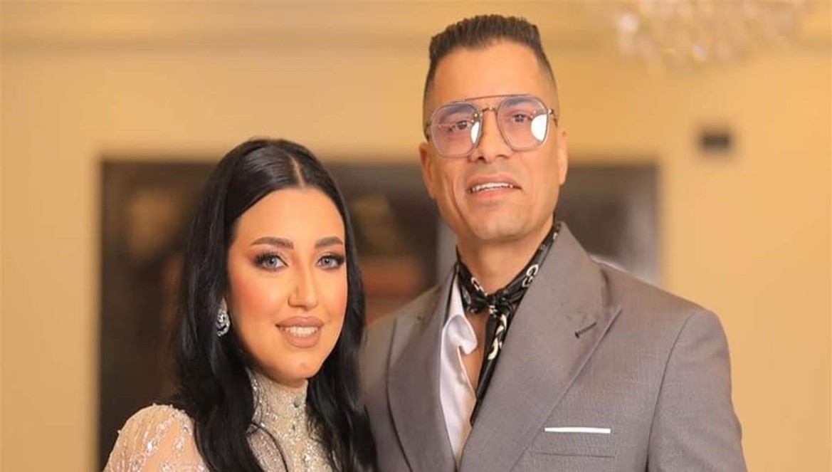 طليقة حسن شاكوش تقدم اعتذارها له ولأسرته