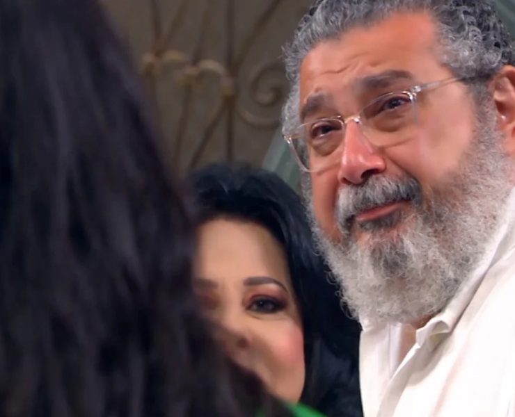 ابنة ماجد الكدواني تتسبب في بكائه-فيديو