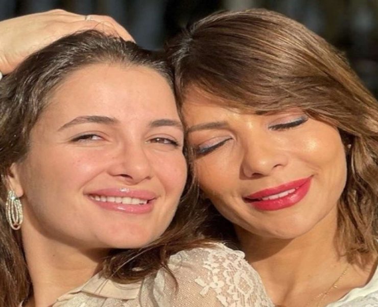 أصالة نصري تستقبل حفيدتها الأولى -صورة