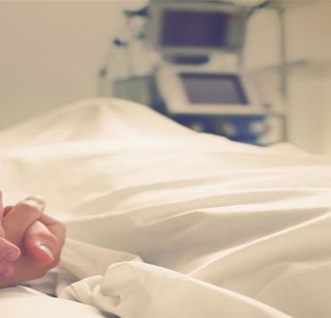 ممثلة سعودية شهيرة: "لو أموت أرحم لي"