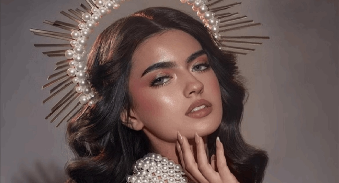 لجين يعقوب تخطف لقب ملكة جمال الكون في البحرين لسنة 2023