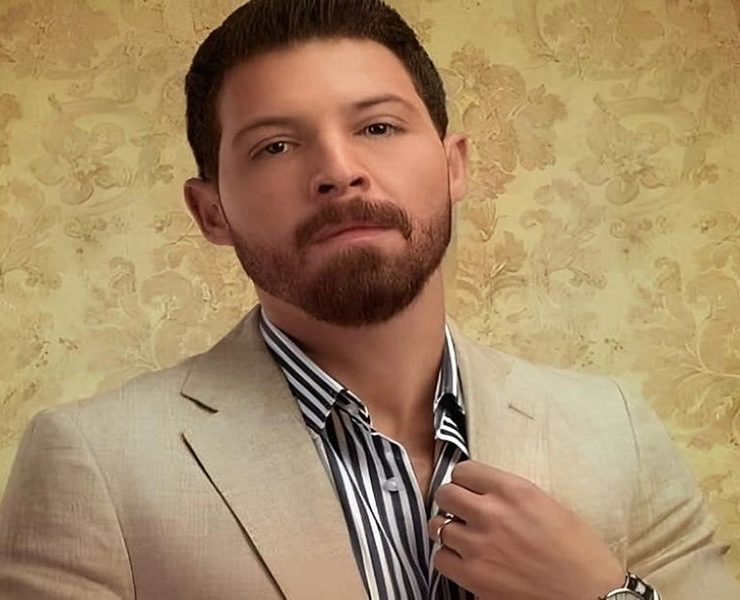 محمود حجازي يعقد قرانه على شابة خارج الوسط الفني