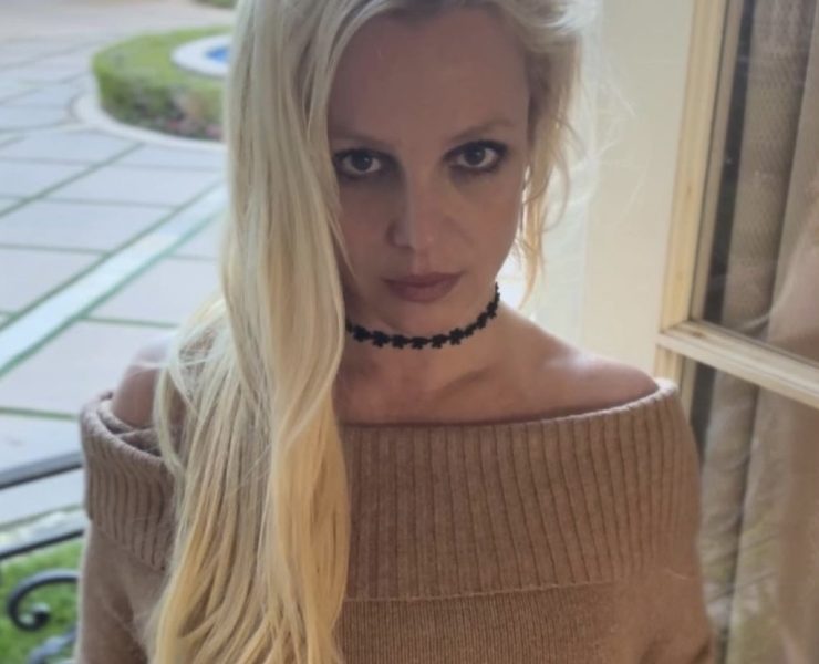 قريباً.. بريتني سبيرز تروي للجمهور مذكراتها