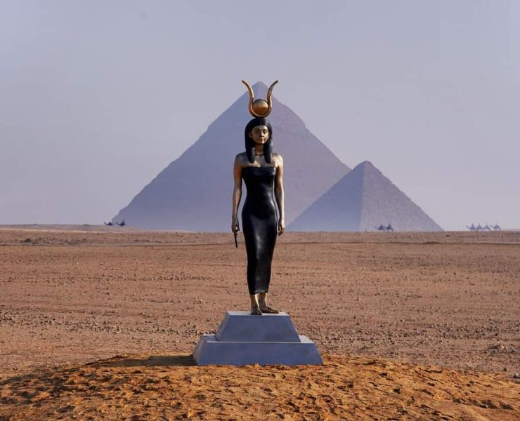 بمشاركة 14 فنانًا عالميًا.. انطلاق المعرض الدولي الثالث" الأبد هو الآن" بمنطقة الأهرامات