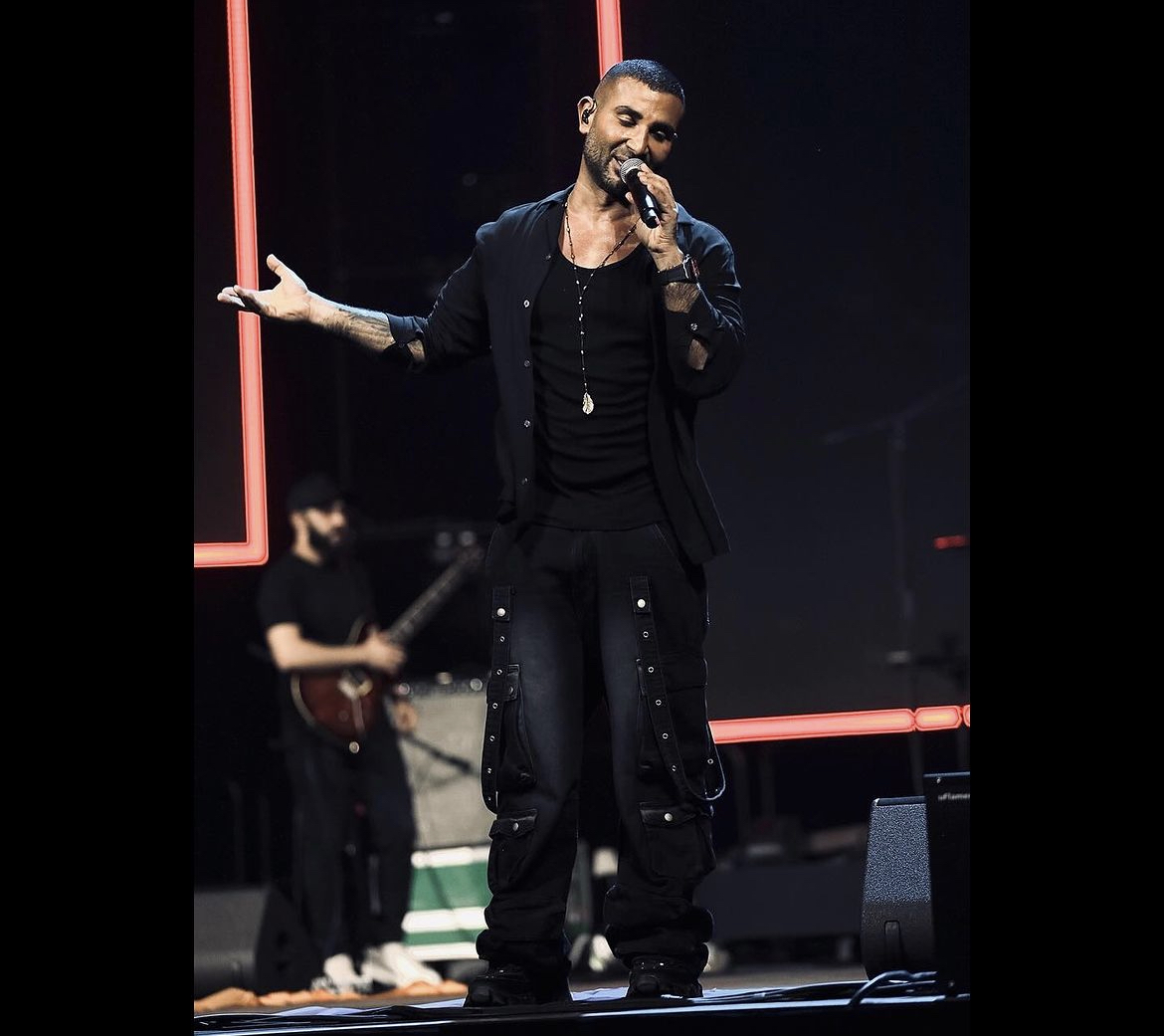 محمد سعد يوضح سبب إهداء جائزته الأخيرة لمحمد رمضان