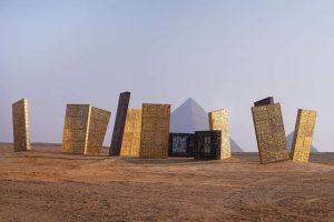 بمشاركة 14 فنانًا عالميًا.. انطلاق المعرض الدولي الثالث" الأبد هو الآن" بمنطقة الأهرامات