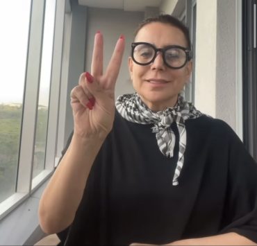 بالدموع.. شكران مرتجى تناشد وتطالب بالتحرك الفوري