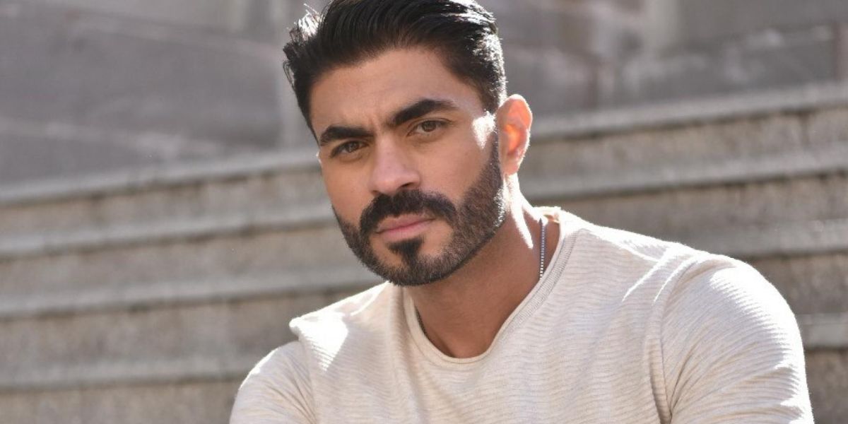 خالد سليم يذرف الدموع-فيديو