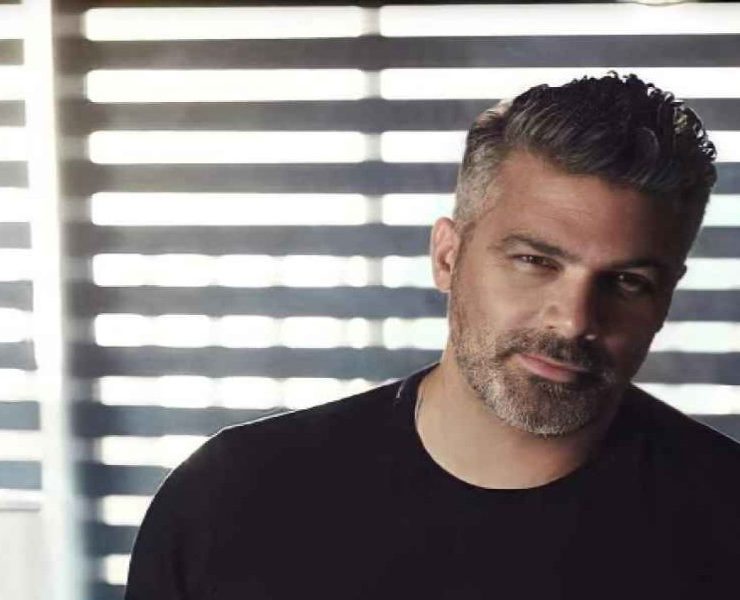 هل انفصل فارس كرم عن زوجته؟