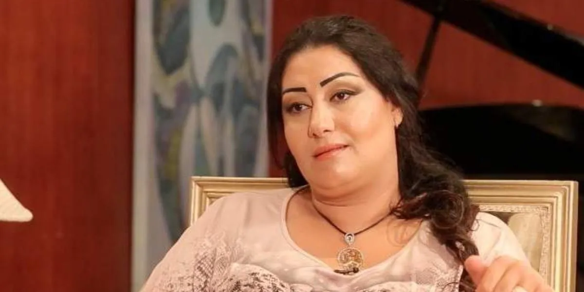 بعد تسميمها.. وفاة فنانة مغربية شهيرة