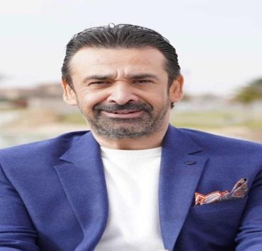 كريم عبد العزيز يحمس جمهوره لدوره في موسم رمضان 2024-صورة