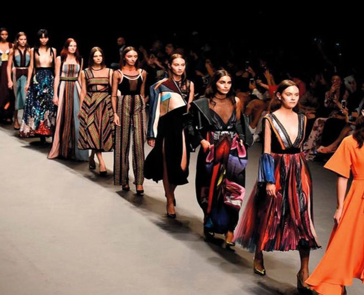 "أسبوع دبي للموضة" يطلق فعاليات نسخته الثانية