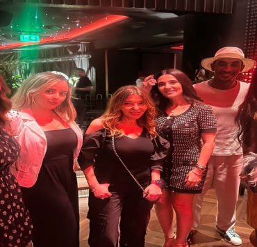 "أرتيسيتا" تنظم حفل عشاء على شرف "الديفا" سميرة سعيد-صور