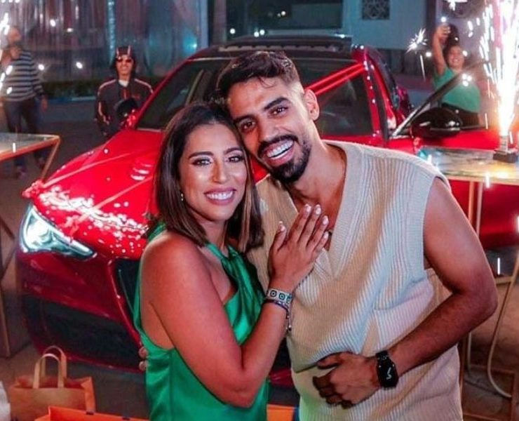 على خطى شقيقها.. رجاء بلمير تدعم الفلسطينيين -فيديو