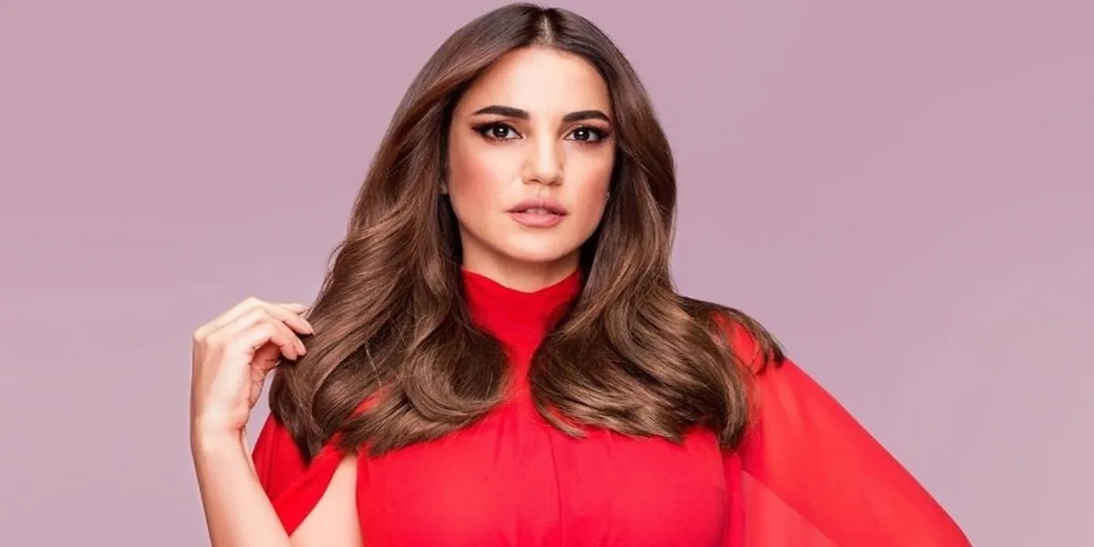 درة التونسية تحسم جدل حملها-صورة