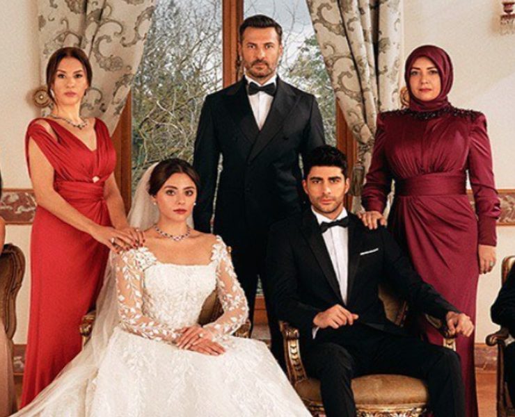 بطلة المسلسل التركي "شراب التوت" ترفض الحداد على شهداء غزة