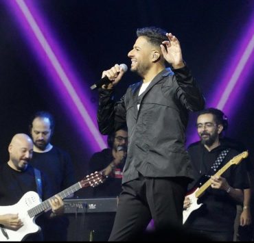 في الرياض.. محمد حماقي نجم هذا المؤتمر