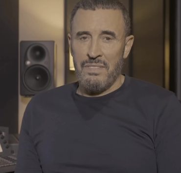 عبر “Hold Your Fire”.. كاظم الساهر يخاطب جمهوره في جميع أنحاء العالم