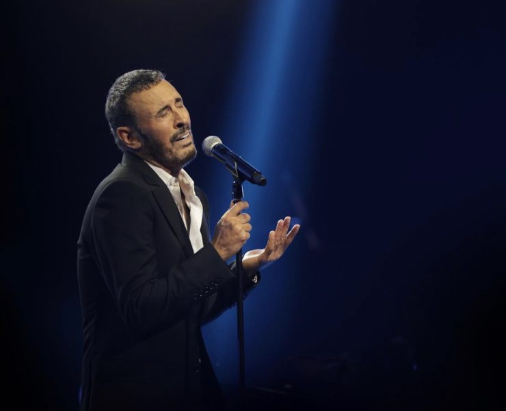 بملامح حزينة.. كاظم الساهر يوجه رسالة للفلسطينين