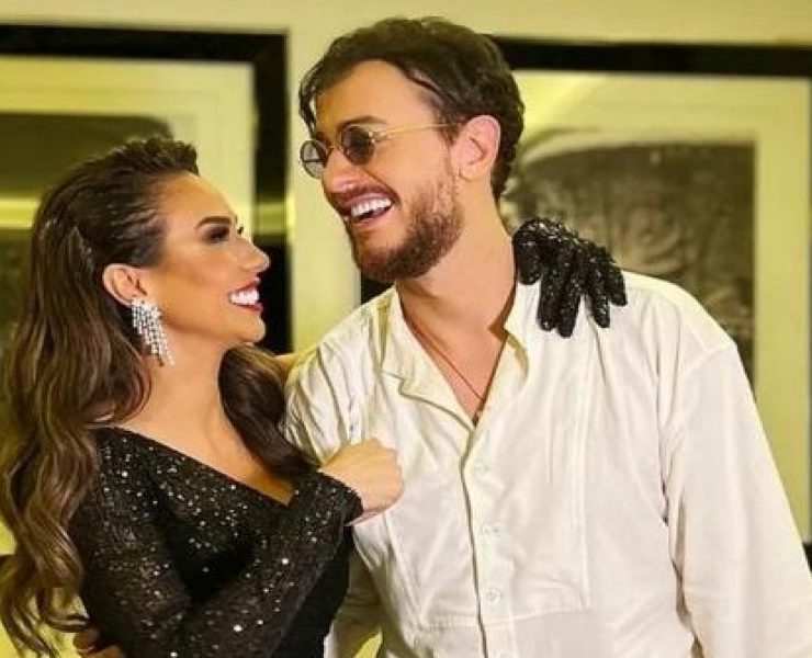 بوصلة رقص.. بسنت شمس وسعد لمجرد يخطفان الأنظار-فيديو