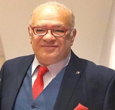 بسبب وعكة صحية.. صلاح عبدالله يطلب الدعاء من جمهوره