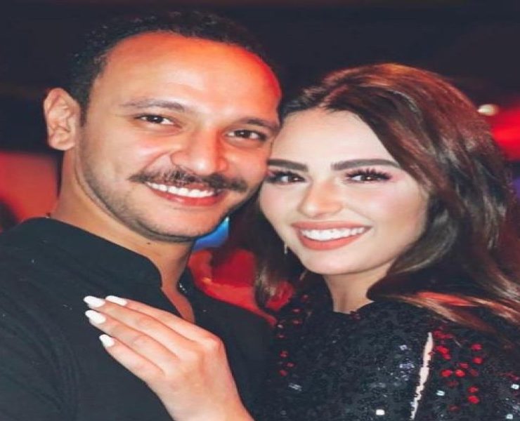 بصورة رومانسية.. هنادي مهنا تعايد زوجها -صورة