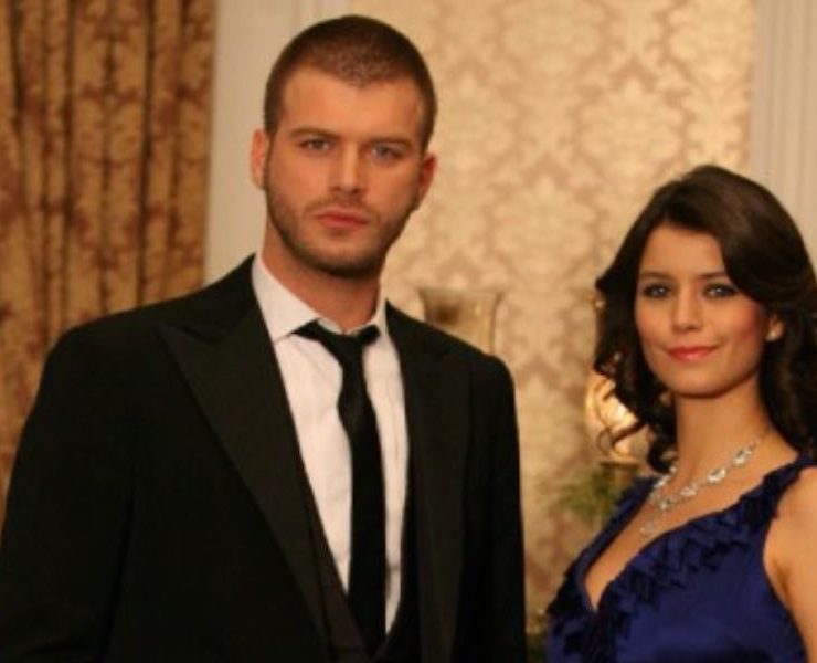 النجمين التركيين كيفانش وبيرين يشعلان منصات التواصل-صورة