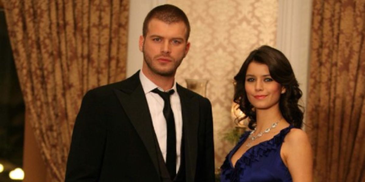 النجمين التركيين كيفانش وبيرين يشعلان منصات التواصل-صورة