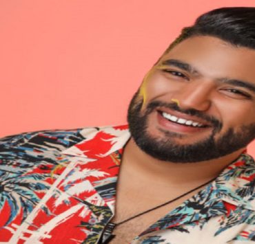 فريد غنام يفاجئ جمهوره بتجويد القرآن