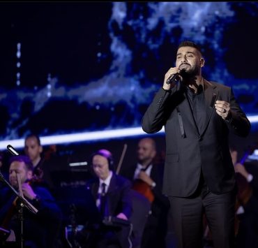 آدم يتحدث عن غدر الحبيب في "أصعب قرار"