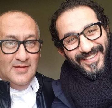 أحمد حلمي يفجع بوفاة شقيقه الأكبر