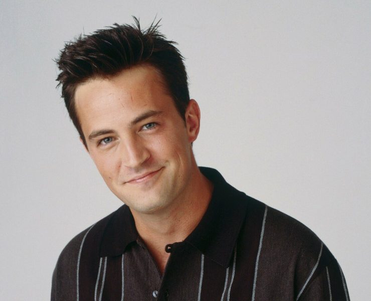 بعد أشهر على رحيله.. تقارير تكشف سبب وفاة ماثيو بيري