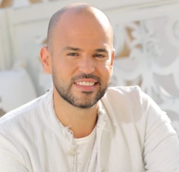 أبو يكشف سبب تأجيل طرح ألبومه