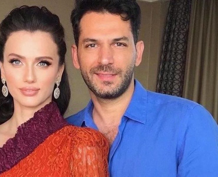 رومانسية إيمان الباني ومراد يلدريم حديث منصات التواصل -فيديو