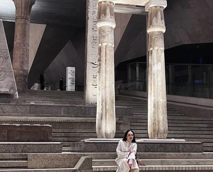 شريهان تتجول في أرجاء المتحف المصري الكبير