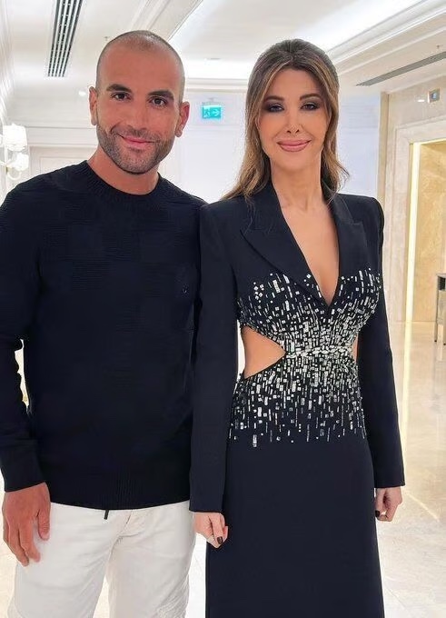 نانسي عجرم في مرمى الانتقادات بعد صورتها مع مدون إسرائيلي