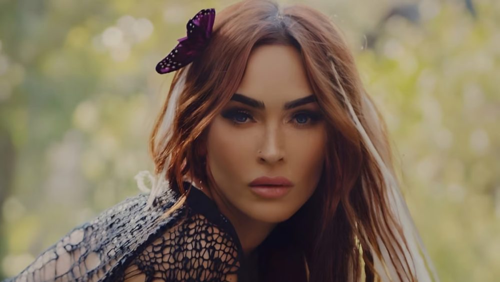 "نكتة" تعرض ميغان فوكس لهجوم واسع