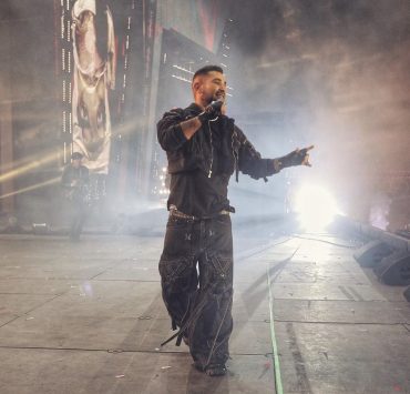 بهذه الطريقة.. أحمد سعد يدعم الاقتصاد المصري