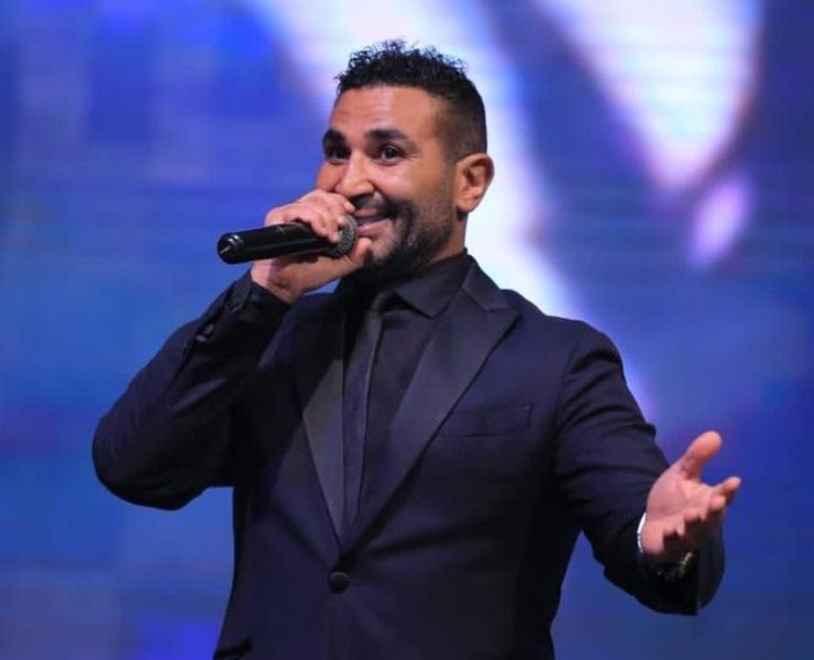 أحمد سعد يتلقى هدية غير متوقعة -صور