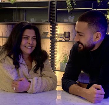 بكلمات مؤثرة جداً.. صباح الجزائري ترحب بحفيدتها