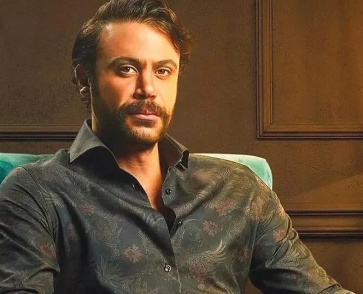 نجل عادل إمام يثير الجدل بمسلسله الجديد