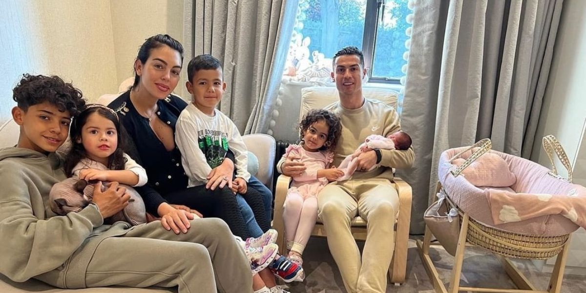 هكذا احتفل كريستيانو رونالدو بذكرى ميلاده الـ39-صور