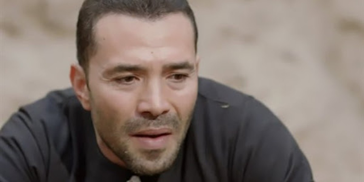 رامي وحيد يدخل القفص الذهبي-صورة